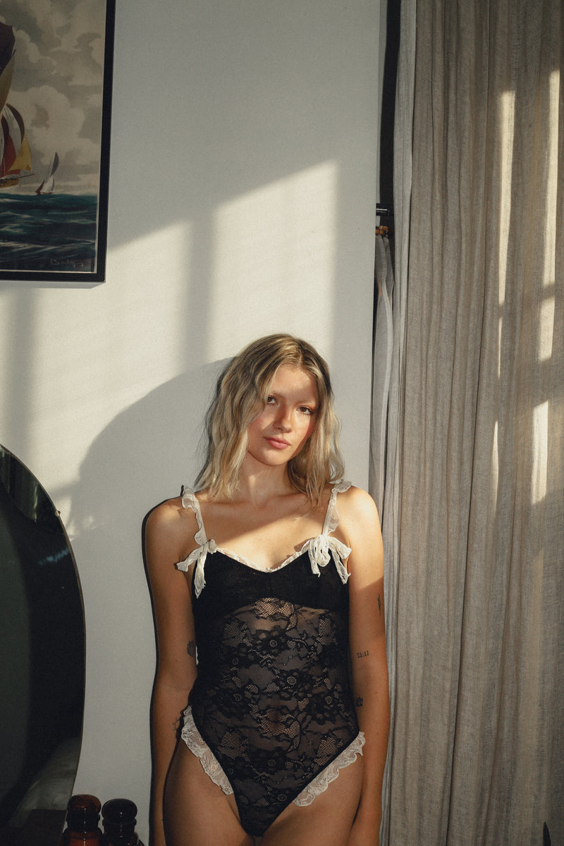 TIA BODYSUIT | WILD LOVERS X UO OUT FROM UNDER